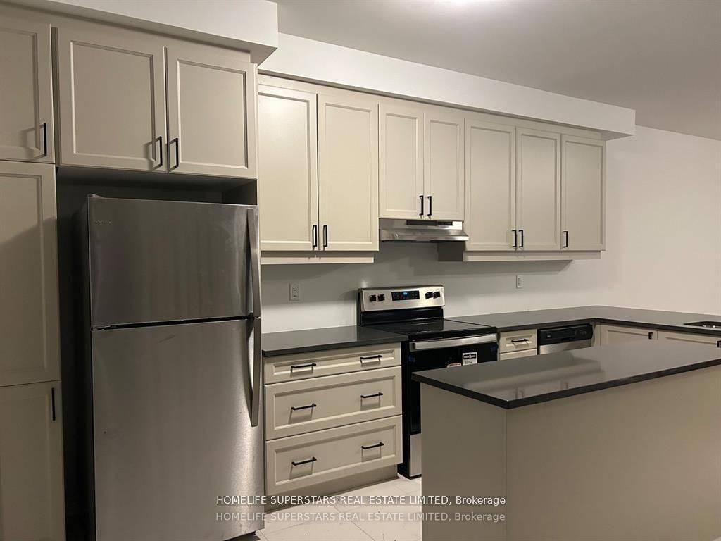 Brampton, ON L7A 5K6,44 Melmar ST