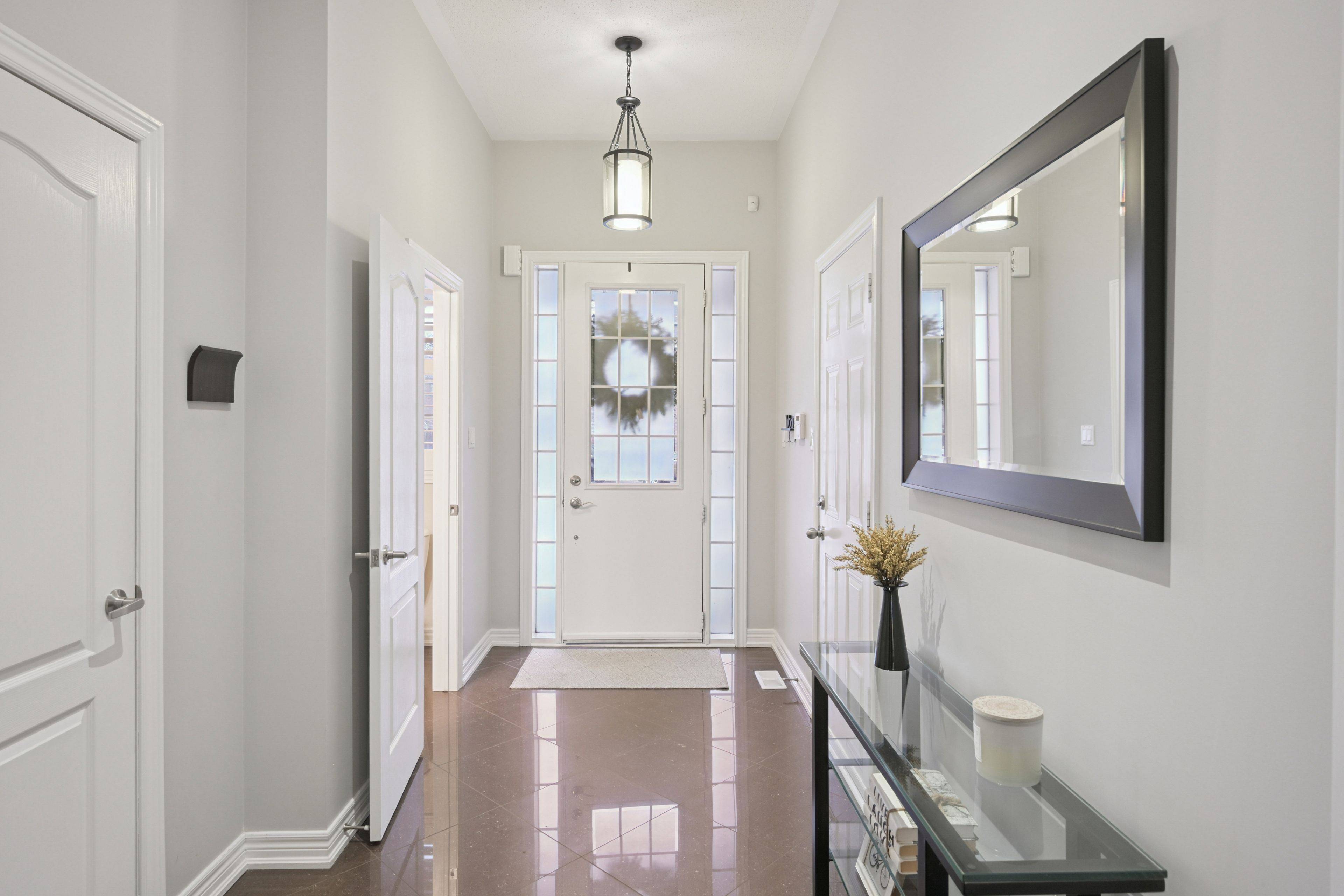 Oakville, ON L6M 0M4,2057 Fiddlers WAY