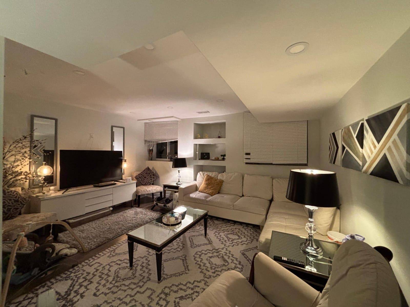 Milton, ON L9E 1C8,287 Hinton TER