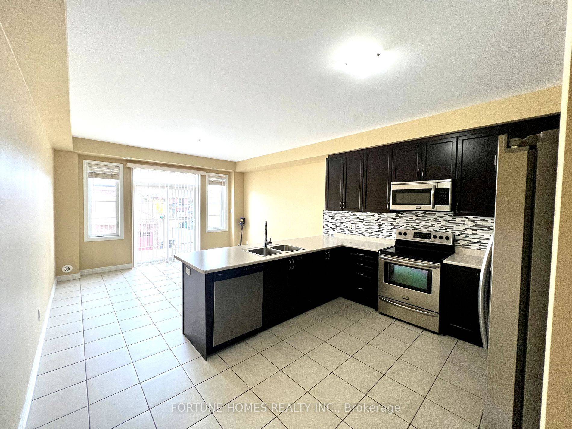 Brampton, ON L6R 3V8,161 Inspire BLVD