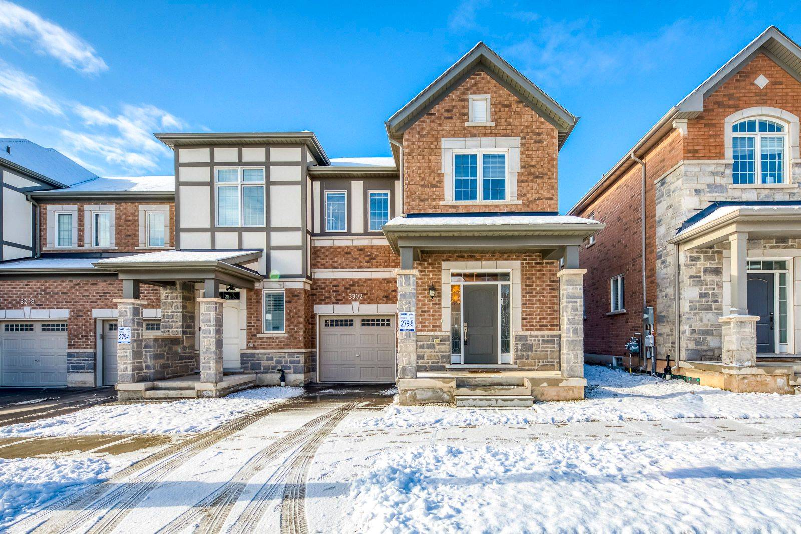 Oakville, ON L6M 5J9,3302 Jacob WAY