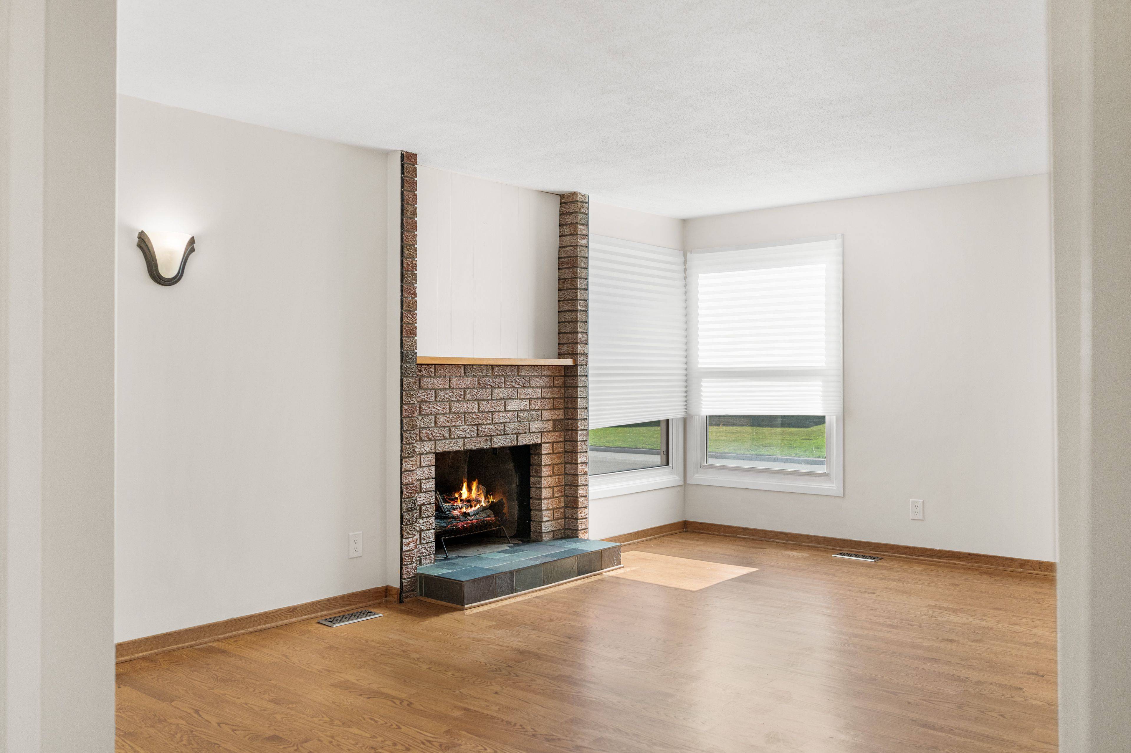 Tanglewood - Grenfell Glen - Pineglen, ON K2G 3W7,47 KIDGROVE GDNS