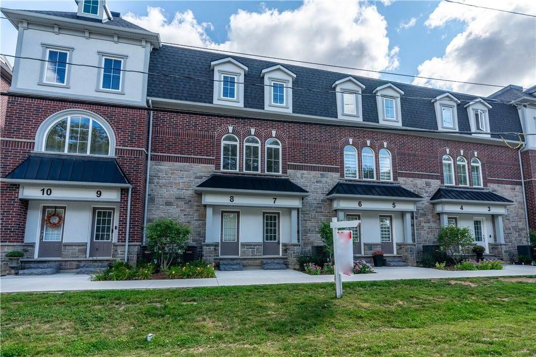 Brantford, ON N3R 0C2,677 Park RD #7