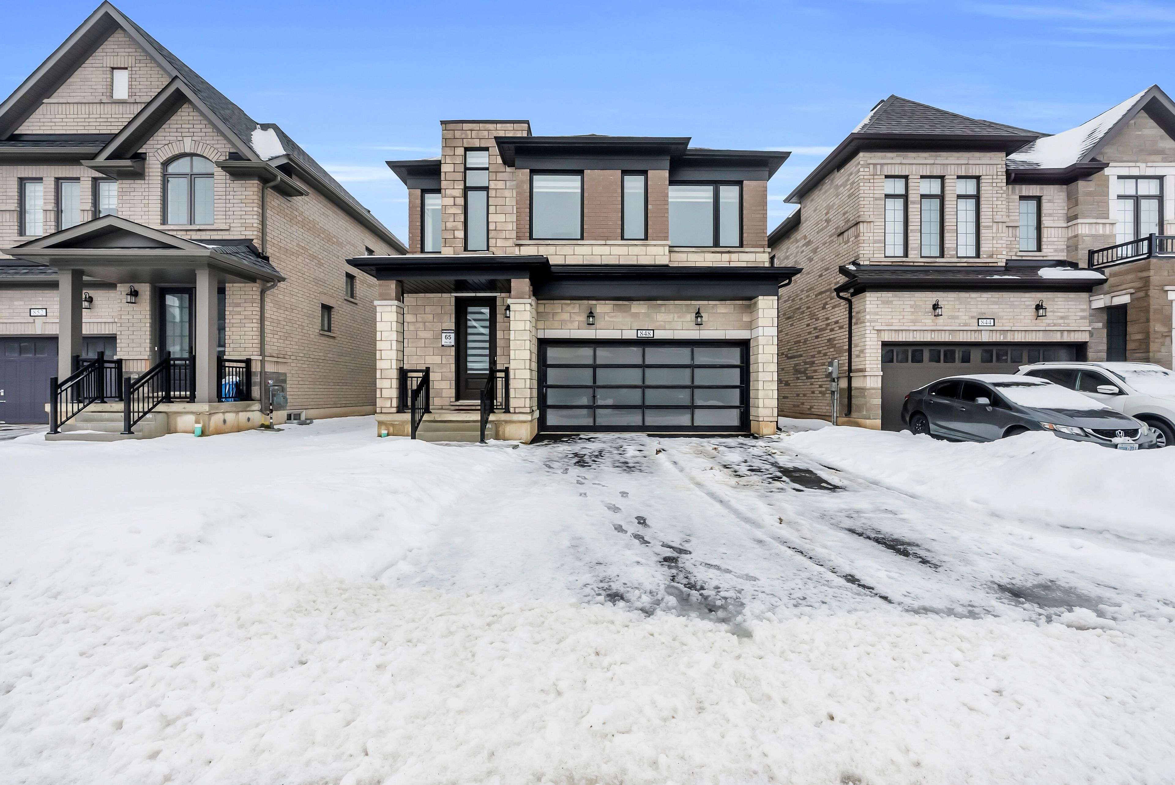 Woodstock, ON N4T 0P7,848 Knights LN