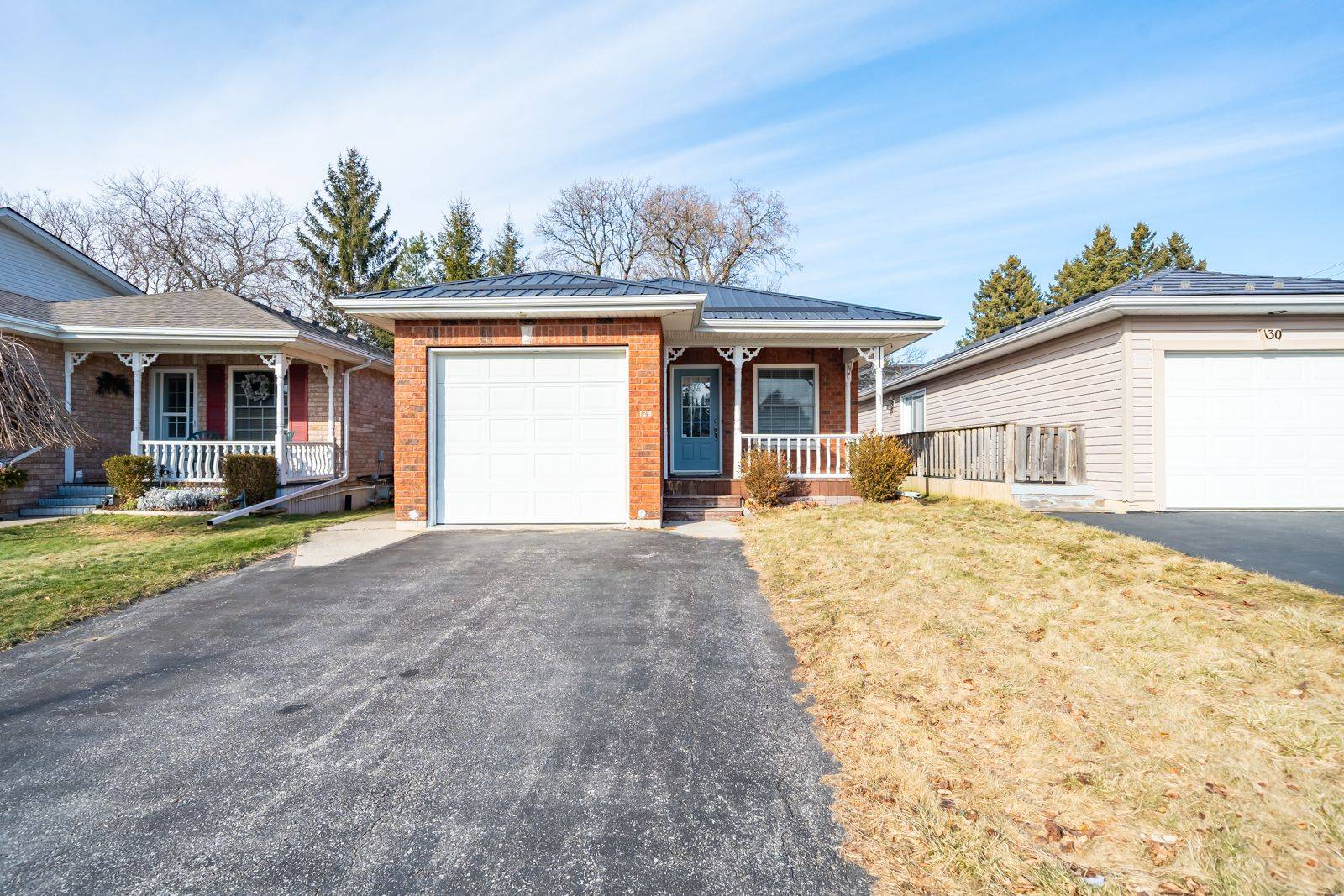 Port Hope, ON L1A 4J3,128 Trefusis ST #Main