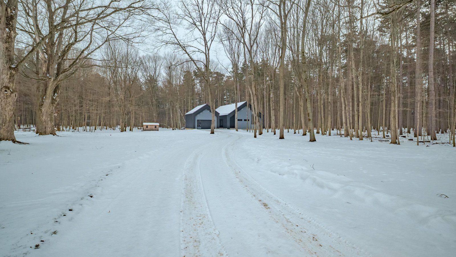 Norfolk, ON N0E 1G0,1498 12th Concession RD