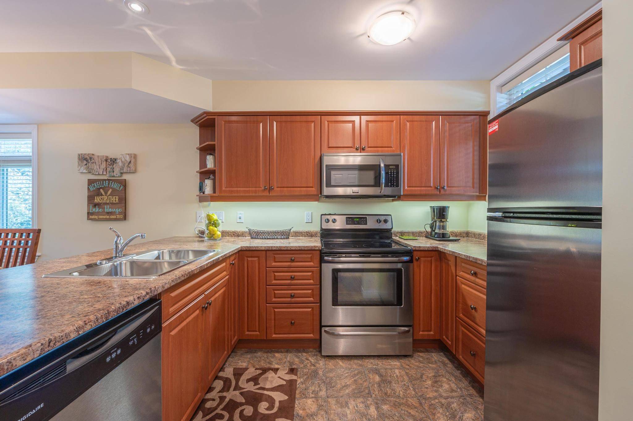 North Kawartha, ON K0L 1A0,1579 Anstruther Lake RD #1