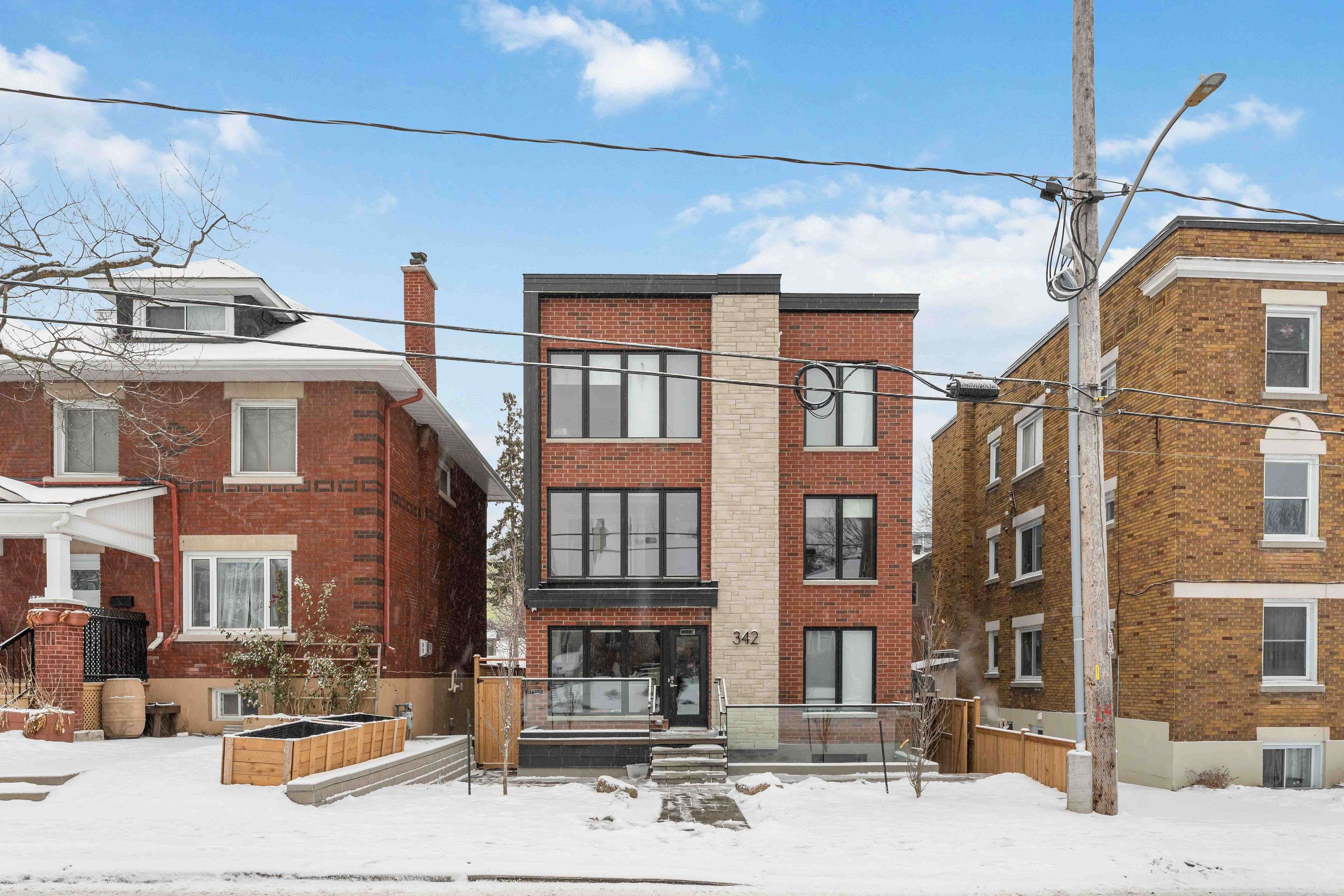 Glebe - Ottawa East And Area, ON K1S 2N7,342 Fifth AVE #6