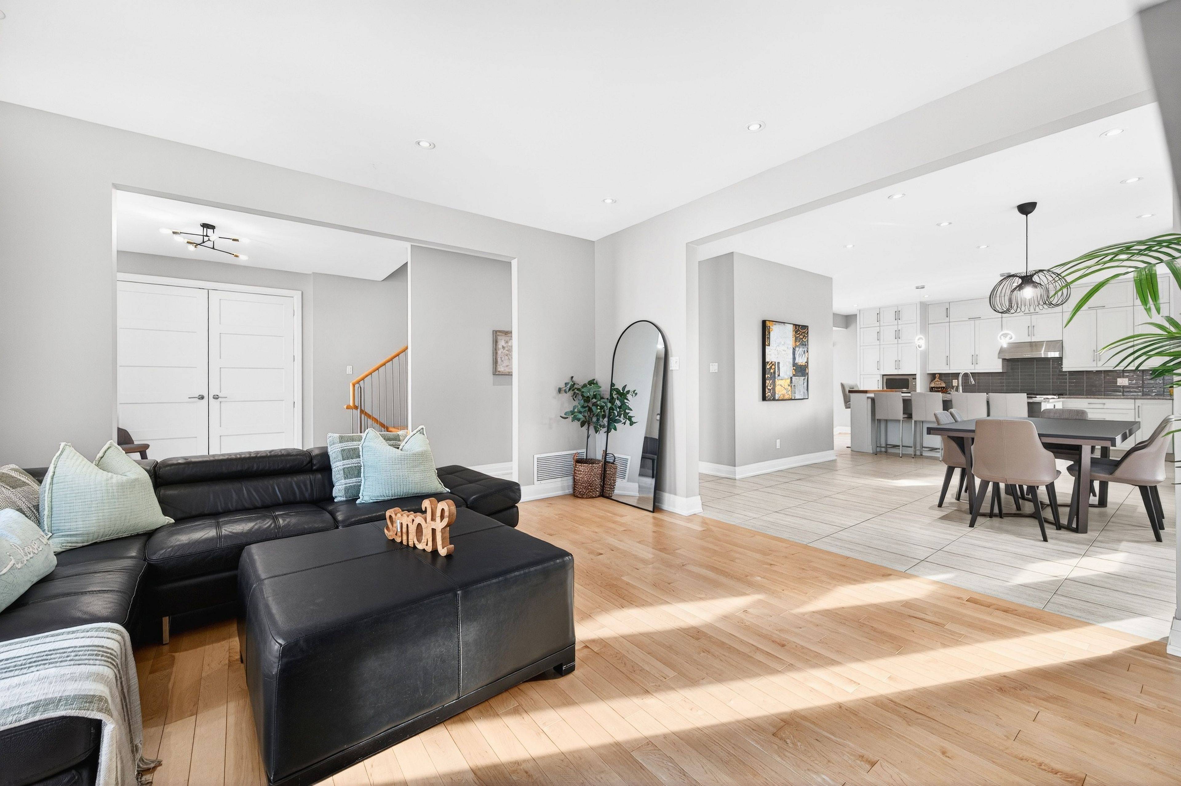 Meadowlands - Crestview And Area, ON K2G 2H3,114 Rita AVE