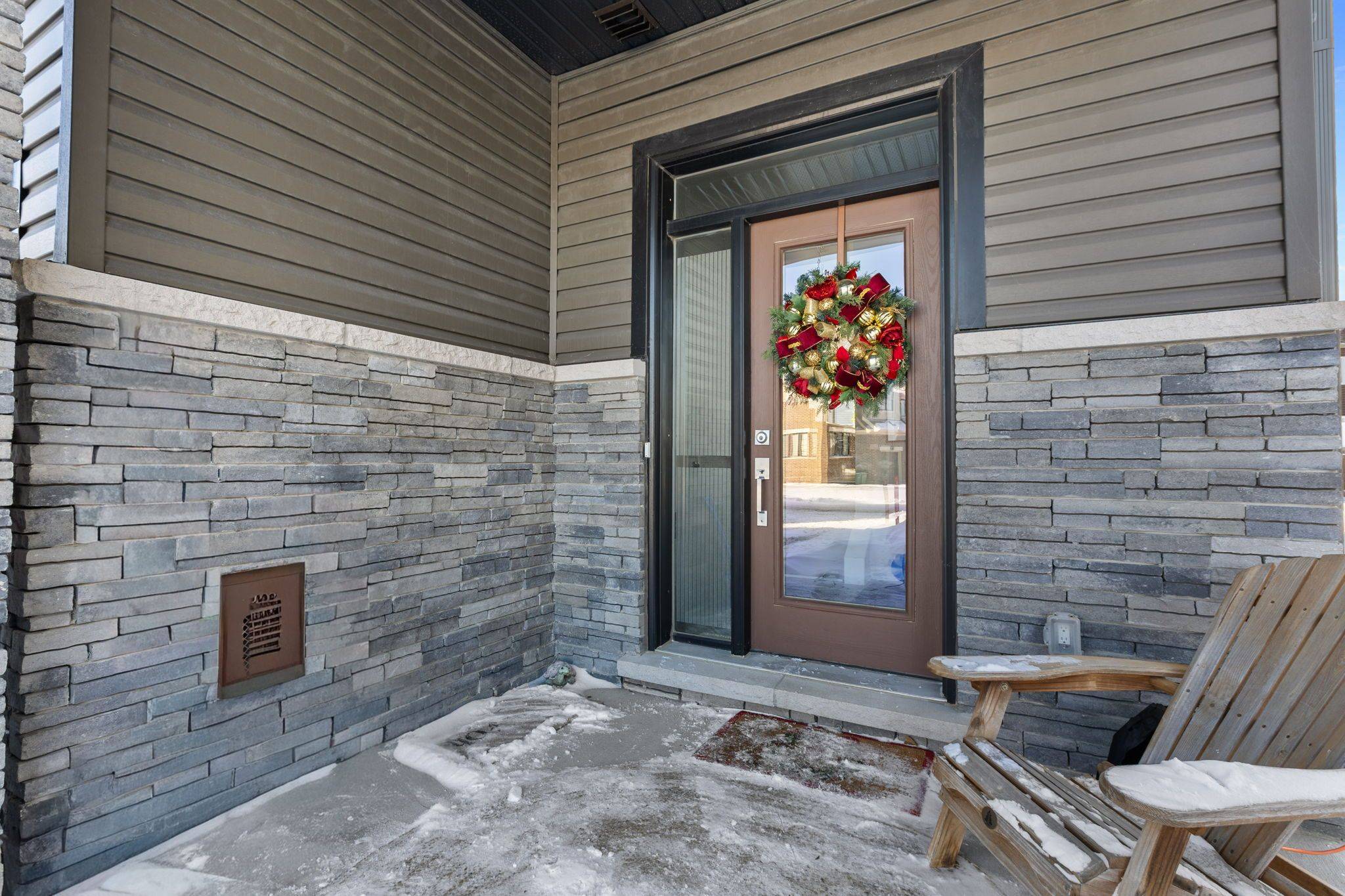 Kanata, ON K2T 0P2,80 Natare PL