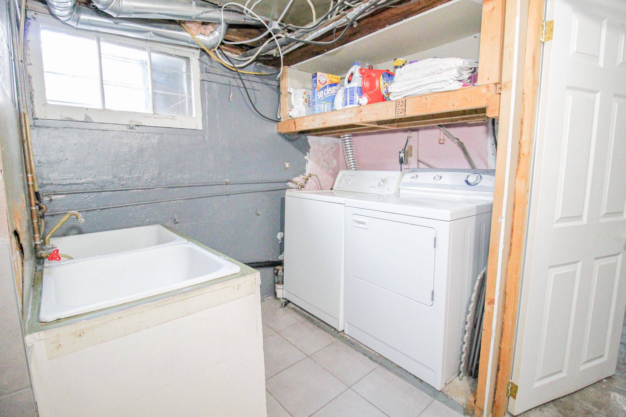 Welland, ON L3B 2Y1,167 GARNER ST