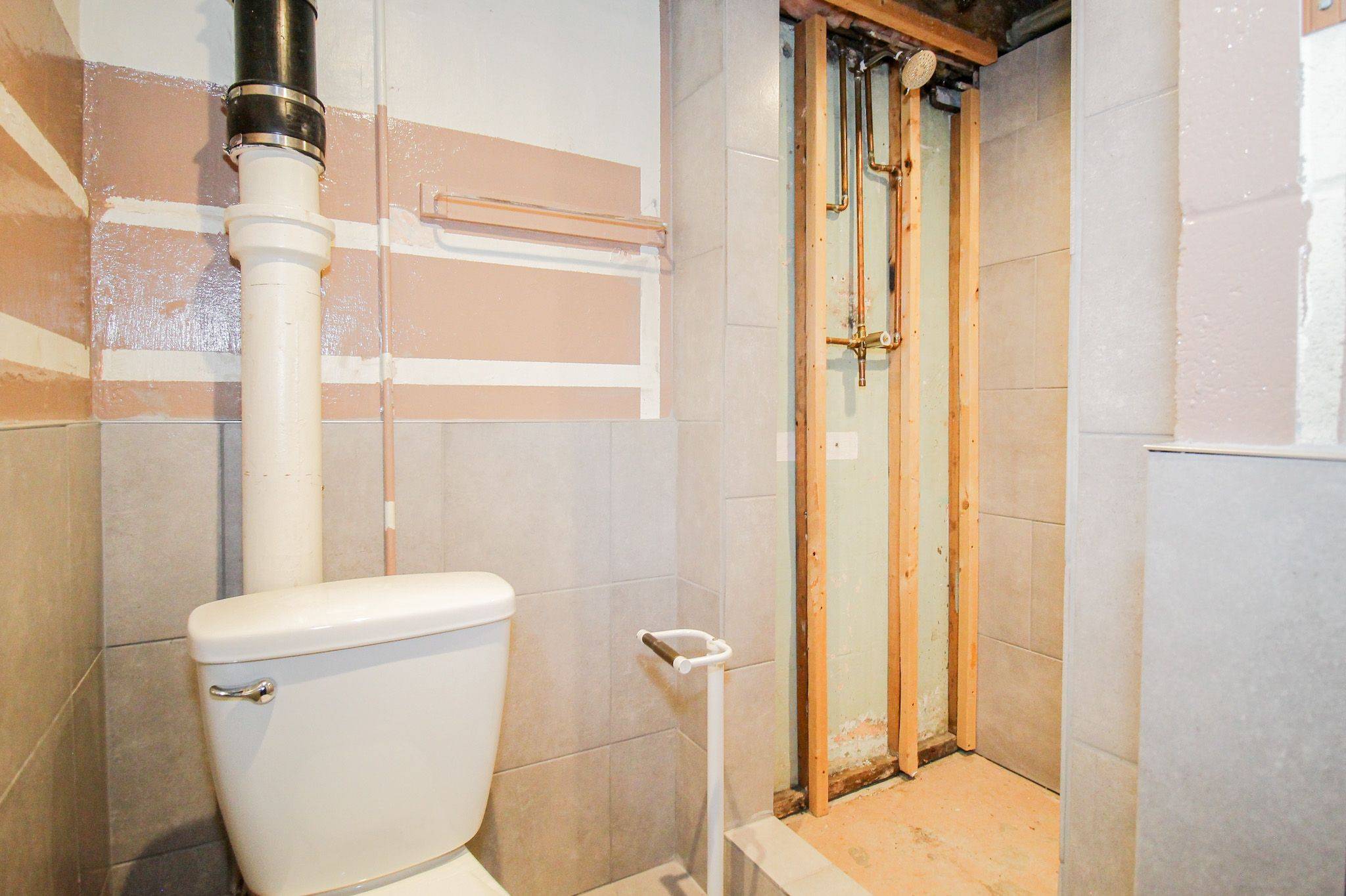 Welland, ON L3B 2Y1,167 GARNER ST