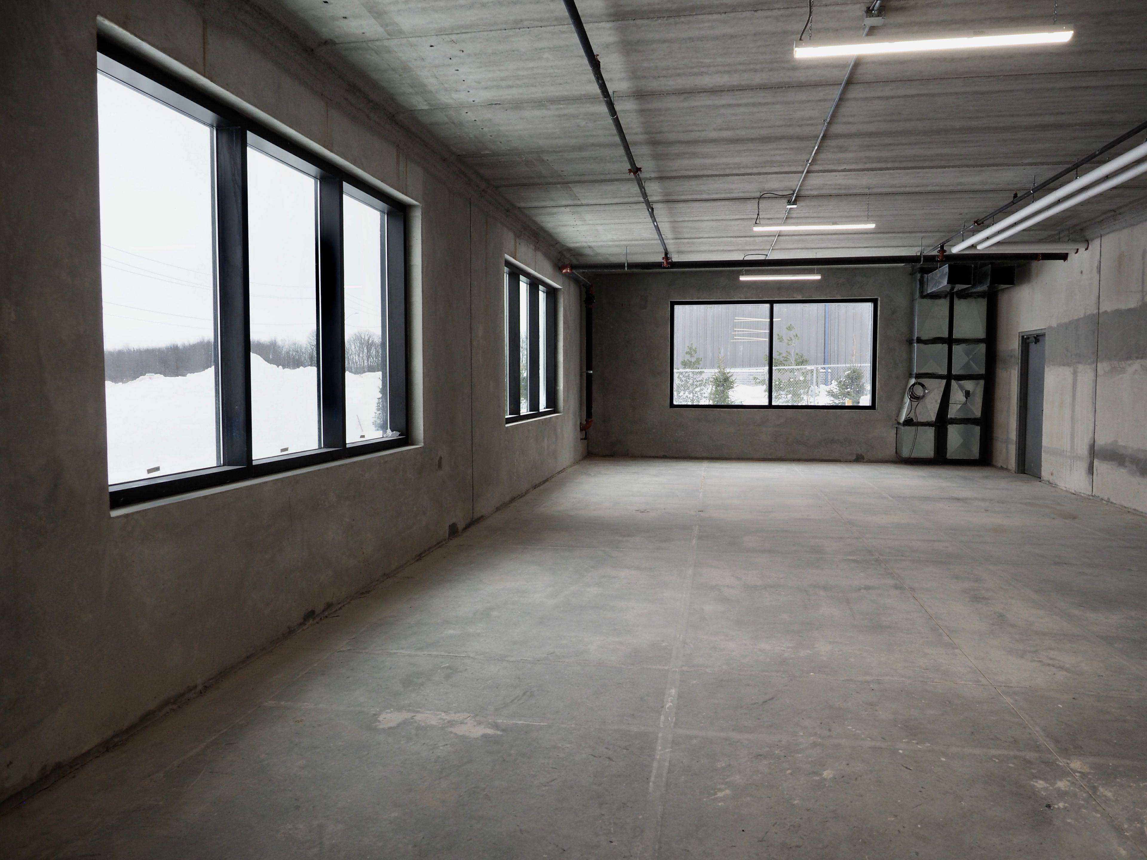 Woodstock, ON N4T 0N2,417 Griffin WAY #B 3-4