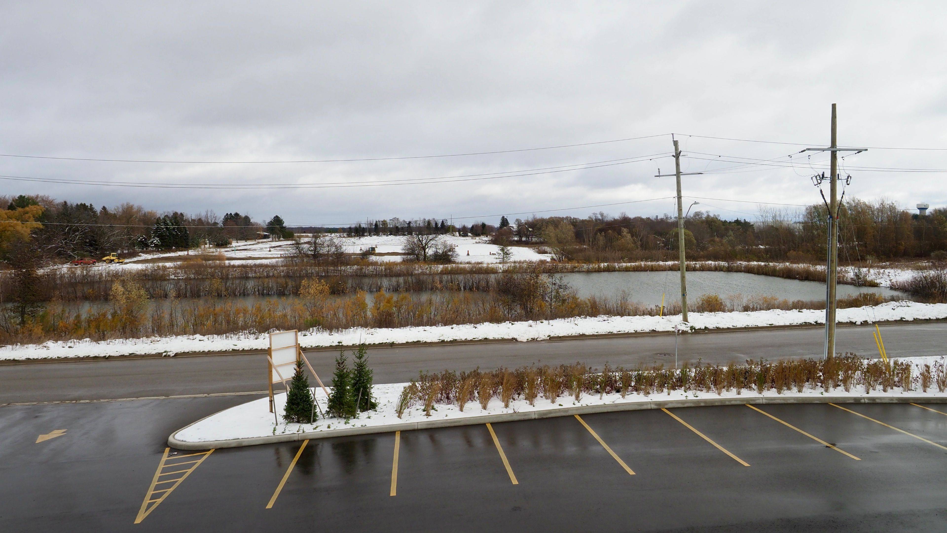 Woodstock, ON N4T 0N2,417 Griffin WAY #B 3-4