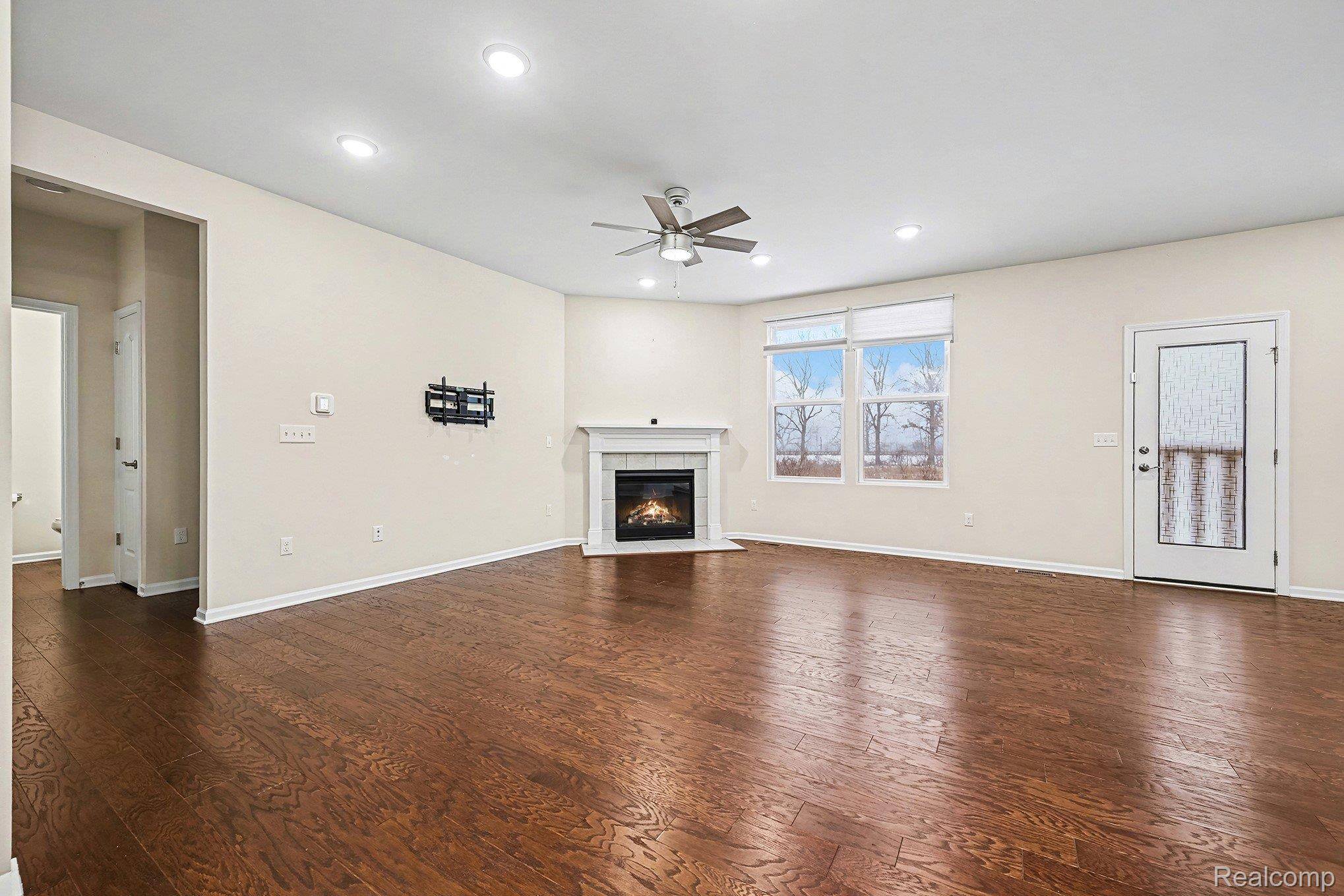 South Lyon, MI 48178,58574 Blackstone WAY