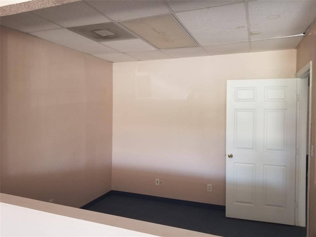 North Richland Hills, TX 76180,7810 N College Circle