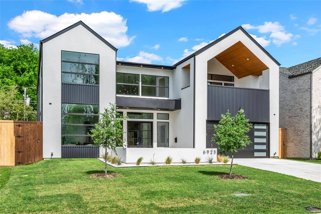 Dallas, TX 75214,6923 Inverness Lane