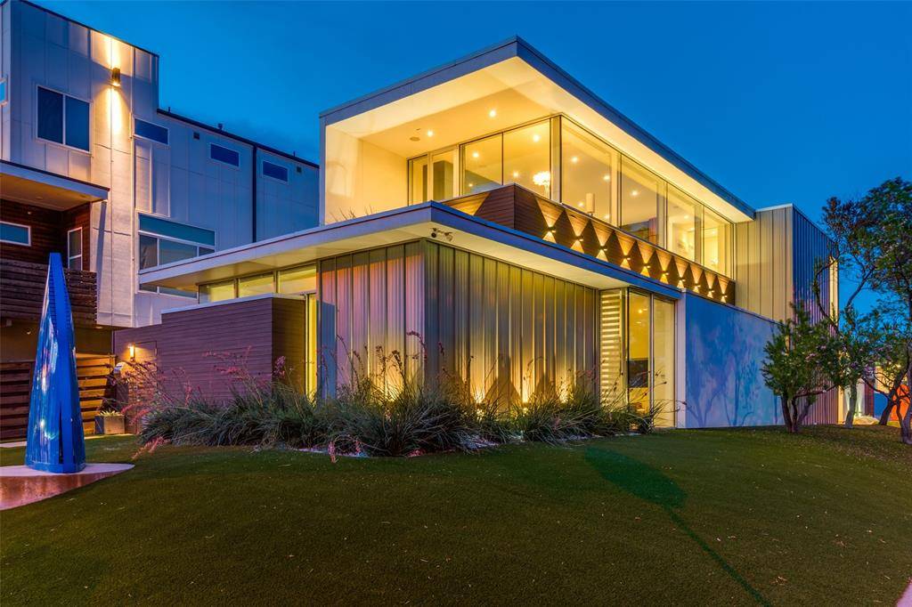 Dallas, TX 75204,2300 N Carroll Avenue