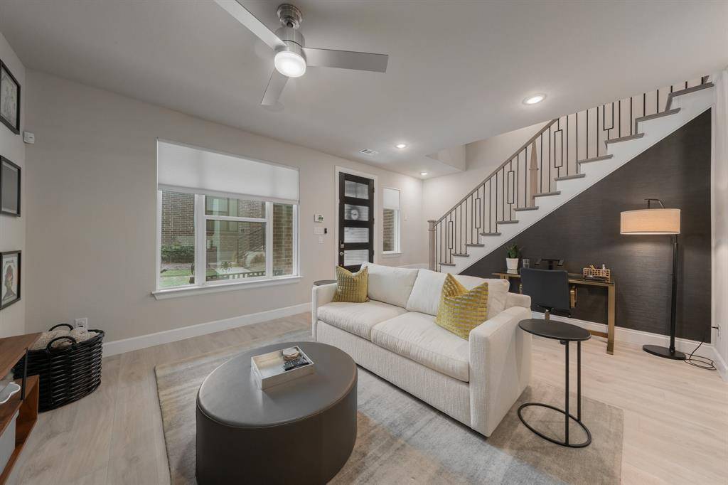 Dallas, TX 75231,8256 Milroy Lane