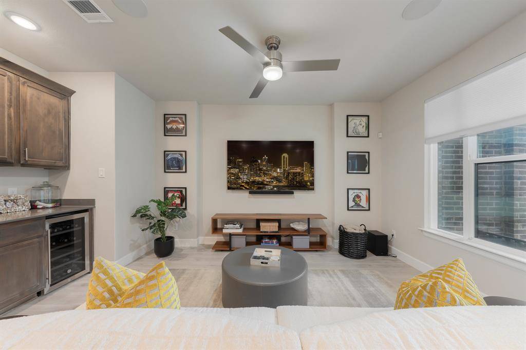 Dallas, TX 75231,8256 Milroy Lane