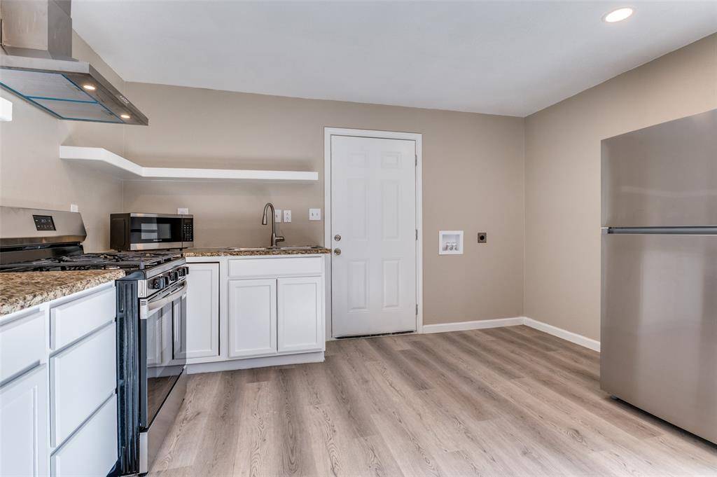 Dallas, TX 75212,3818 Peoria Street