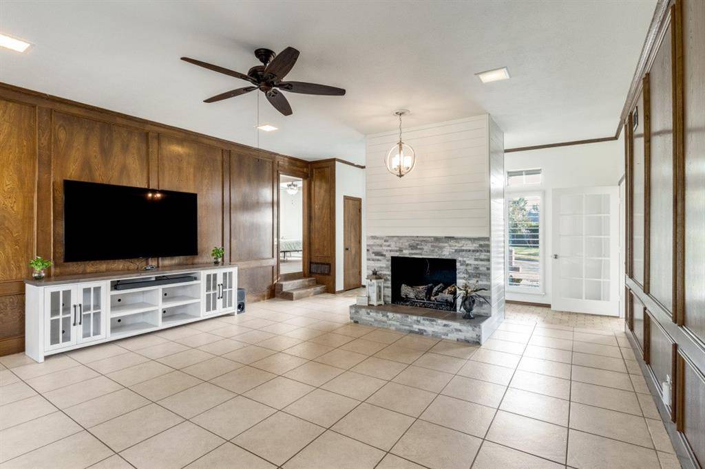 Carrollton, TX 75007,1210 Wiltshire Drive