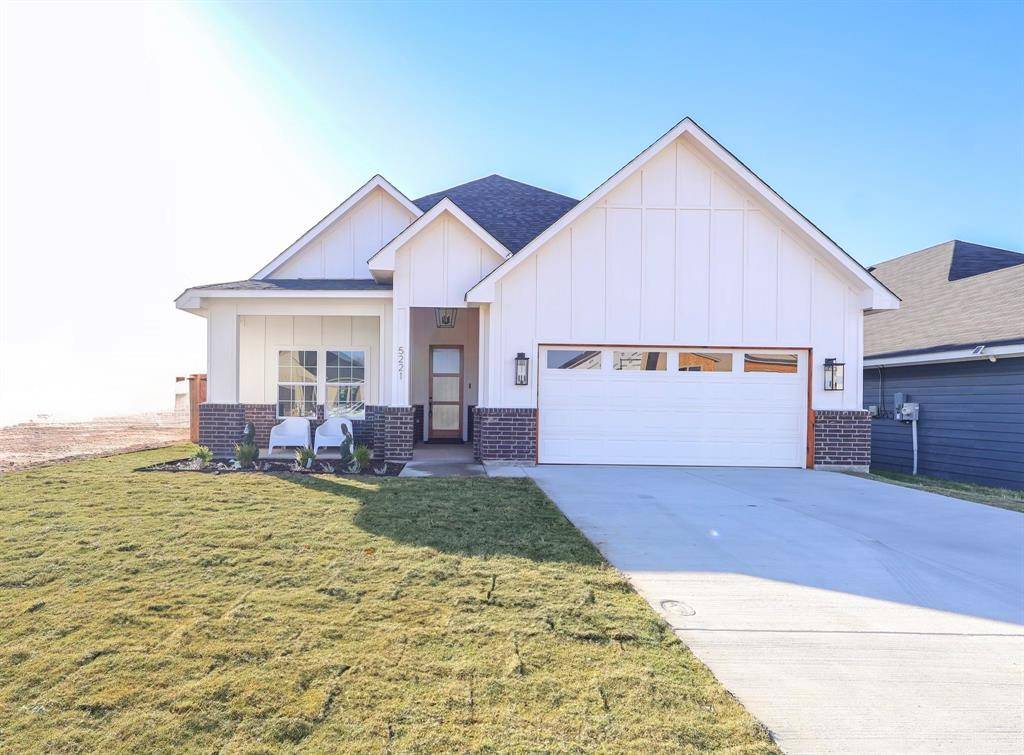 Fort Worth, TX 76107,5221 Farnsworth Avenue