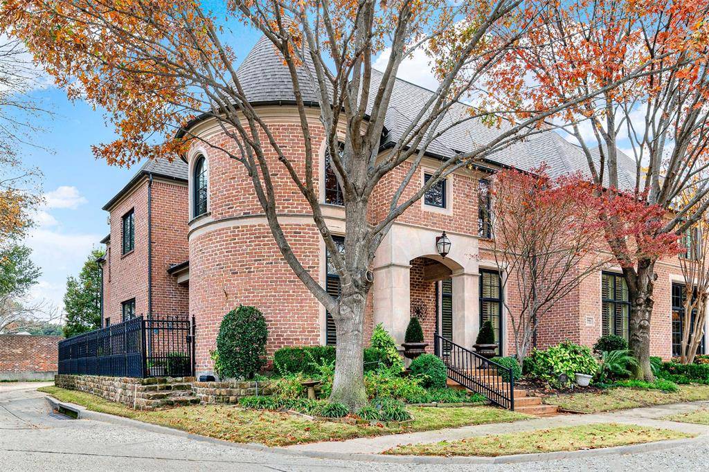 Plano, TX 75093,5904 BURGANDY Street