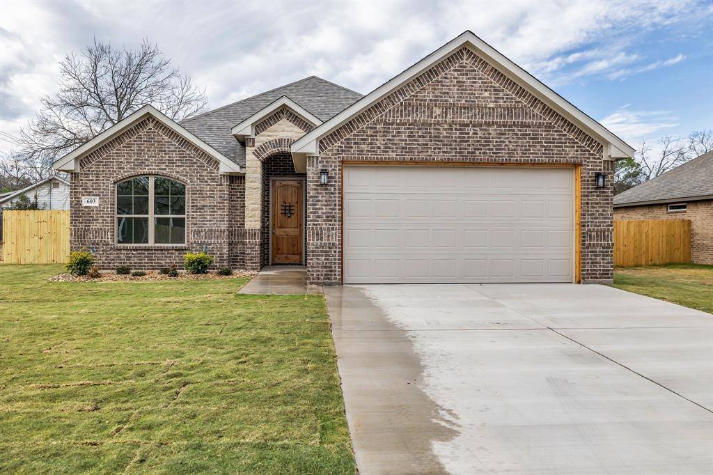 Cleburne, TX 76033,603 Madison Street