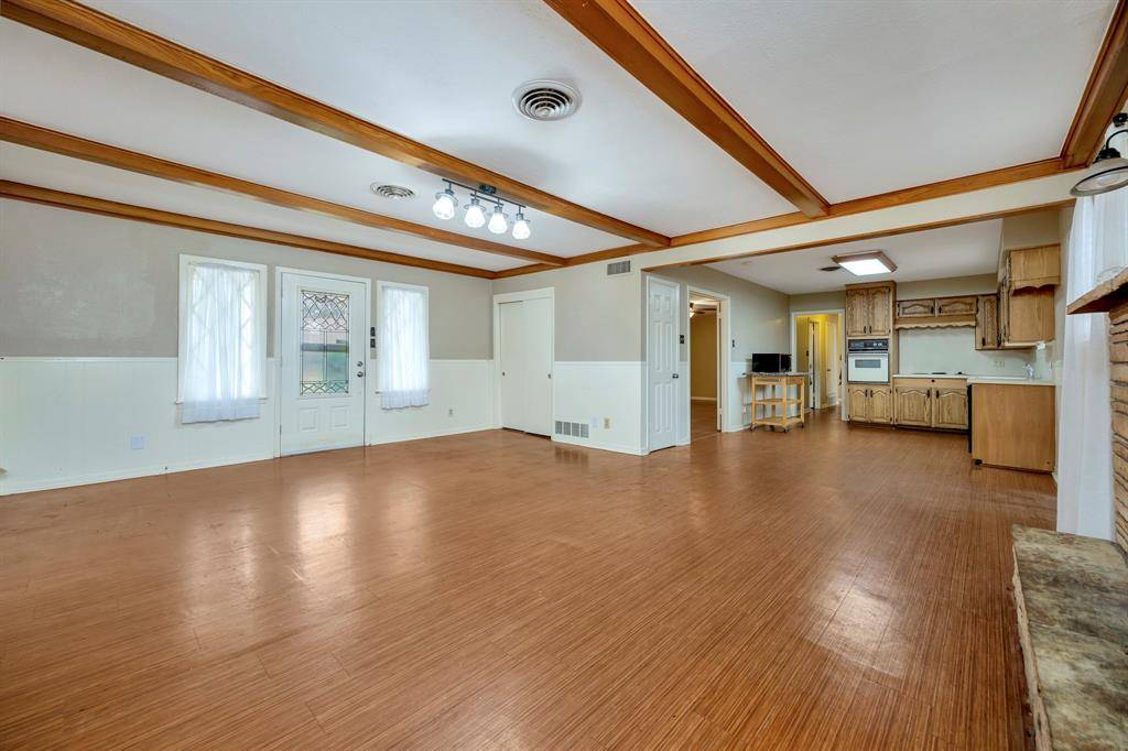 Richland Hills, TX 76118,7620 Brooks Avenue