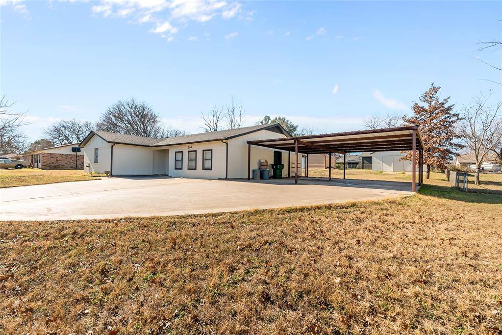 Joshua, TX 76058,204 Thomas Street