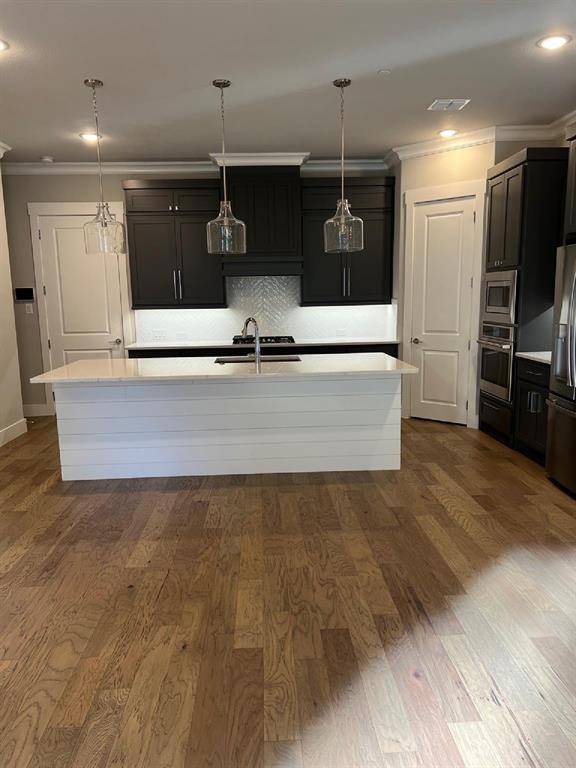 Roanoke, TX 76262,252 Crockett Street