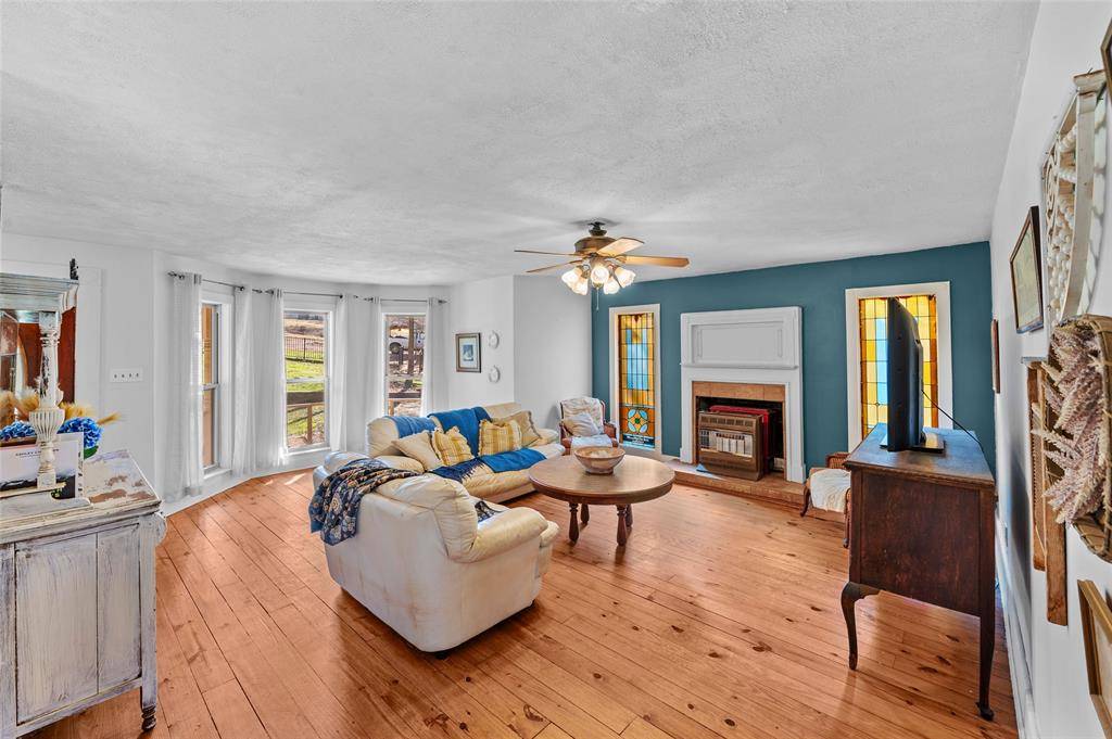 Mineola, TX 75773,4776 FM 778