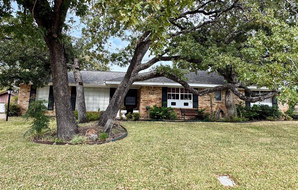 Hurst, TX 76054,432 Hillview Drive