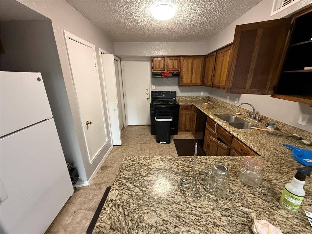 Garland, TX 75040,818 Clarissa Place