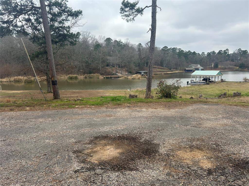 Scroggins, TX 75480,106 Sandy Lane Road