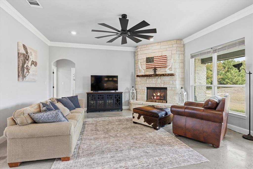 Granbury, TX 76049,204 Martin Drive