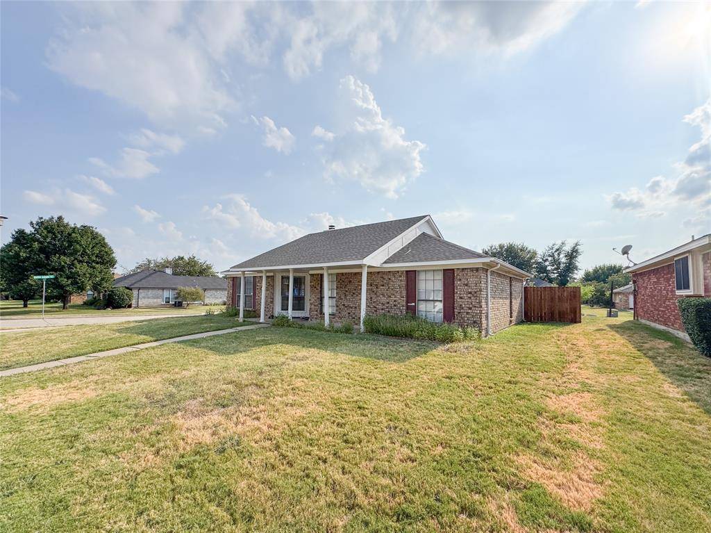 Lewisville, TX 75077,1602 Autumn Breeze Lane