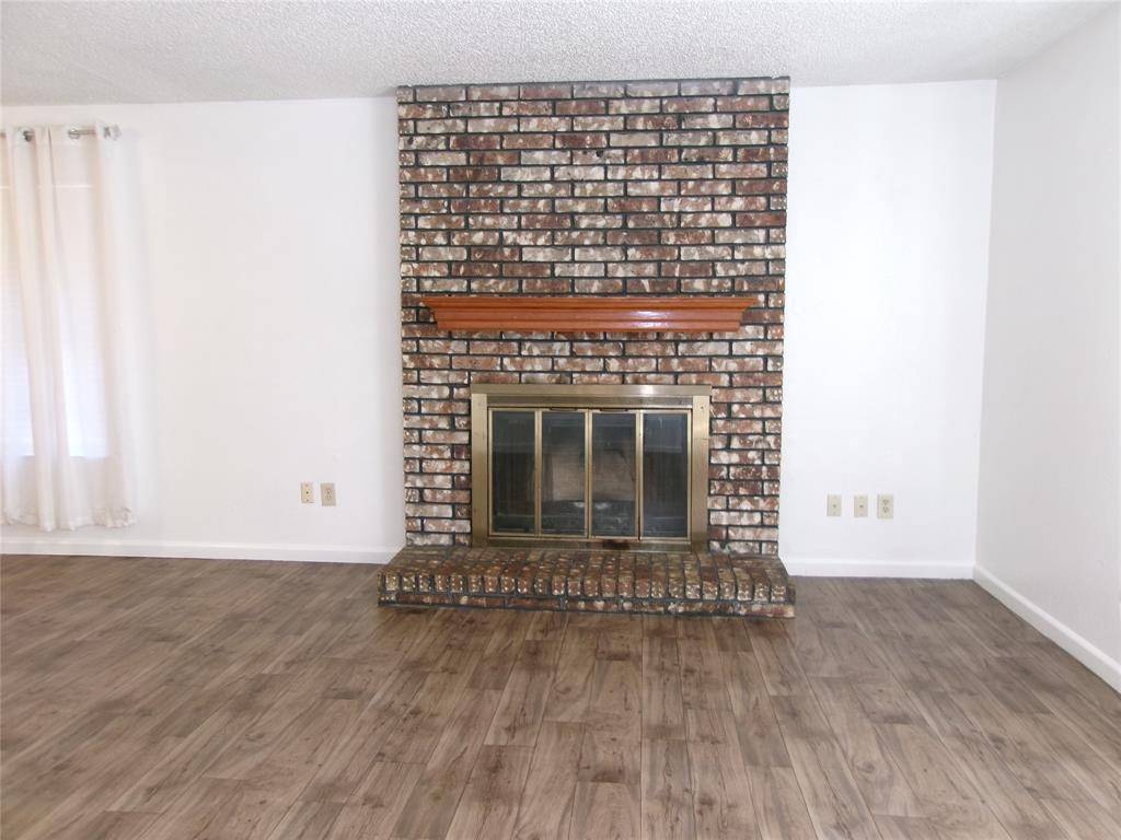 Arlington, TX 76015,2409 Ventura Drive #B