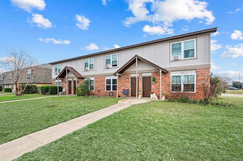 Burleson, TX 76028,449 Thomas Street