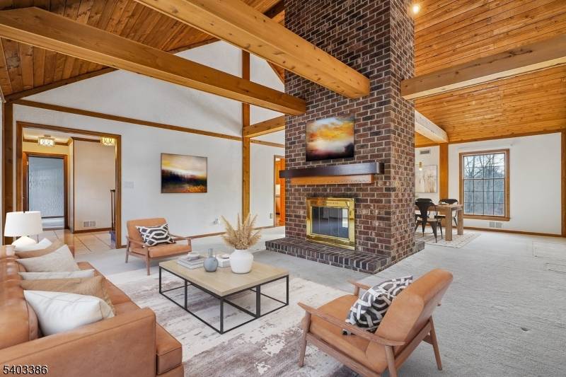 Chatham Twp., NJ 07928,80 Spring Valley Rd