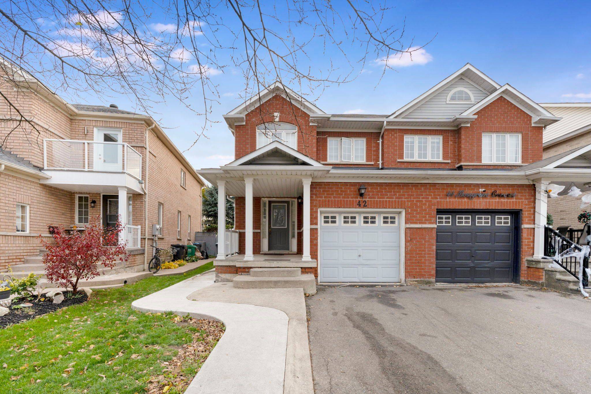 Brampton, ON L7A 3E6,42 Mossgrove CRES