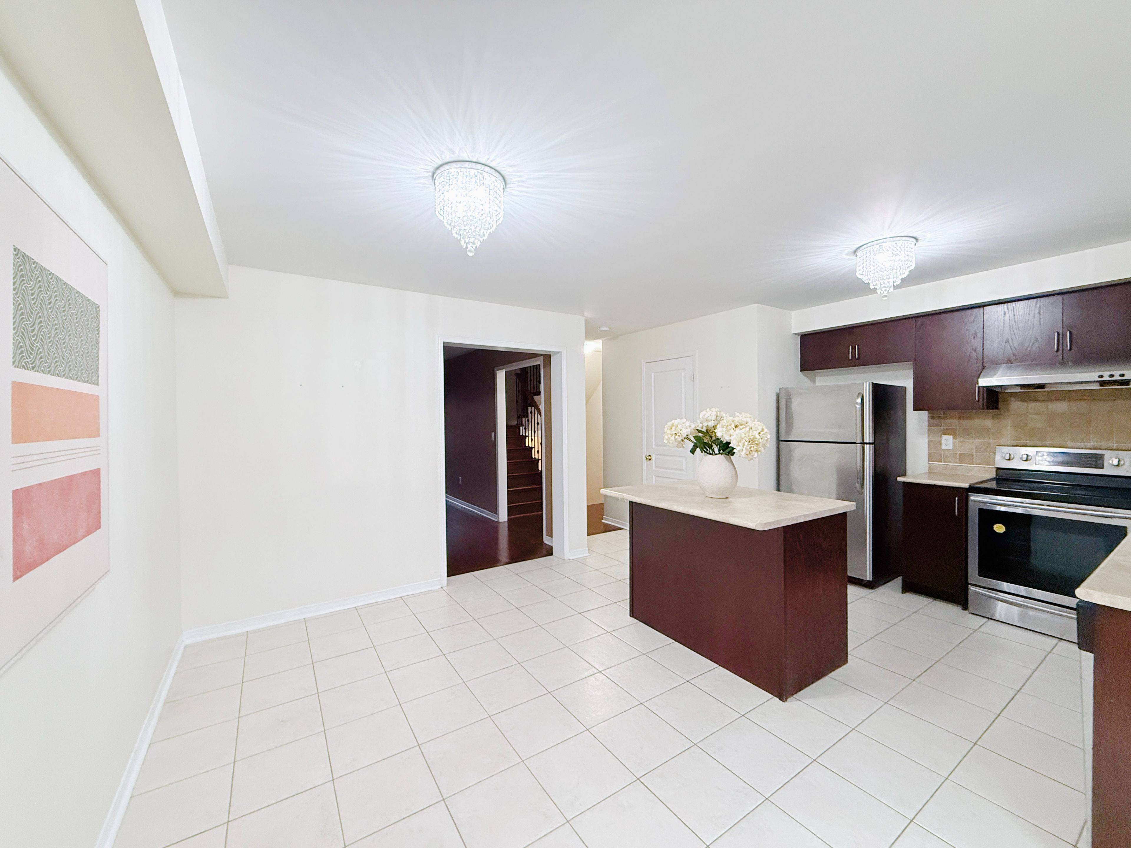 Oakville, ON L6M 0L5,2178 Fiddlers WAY #69