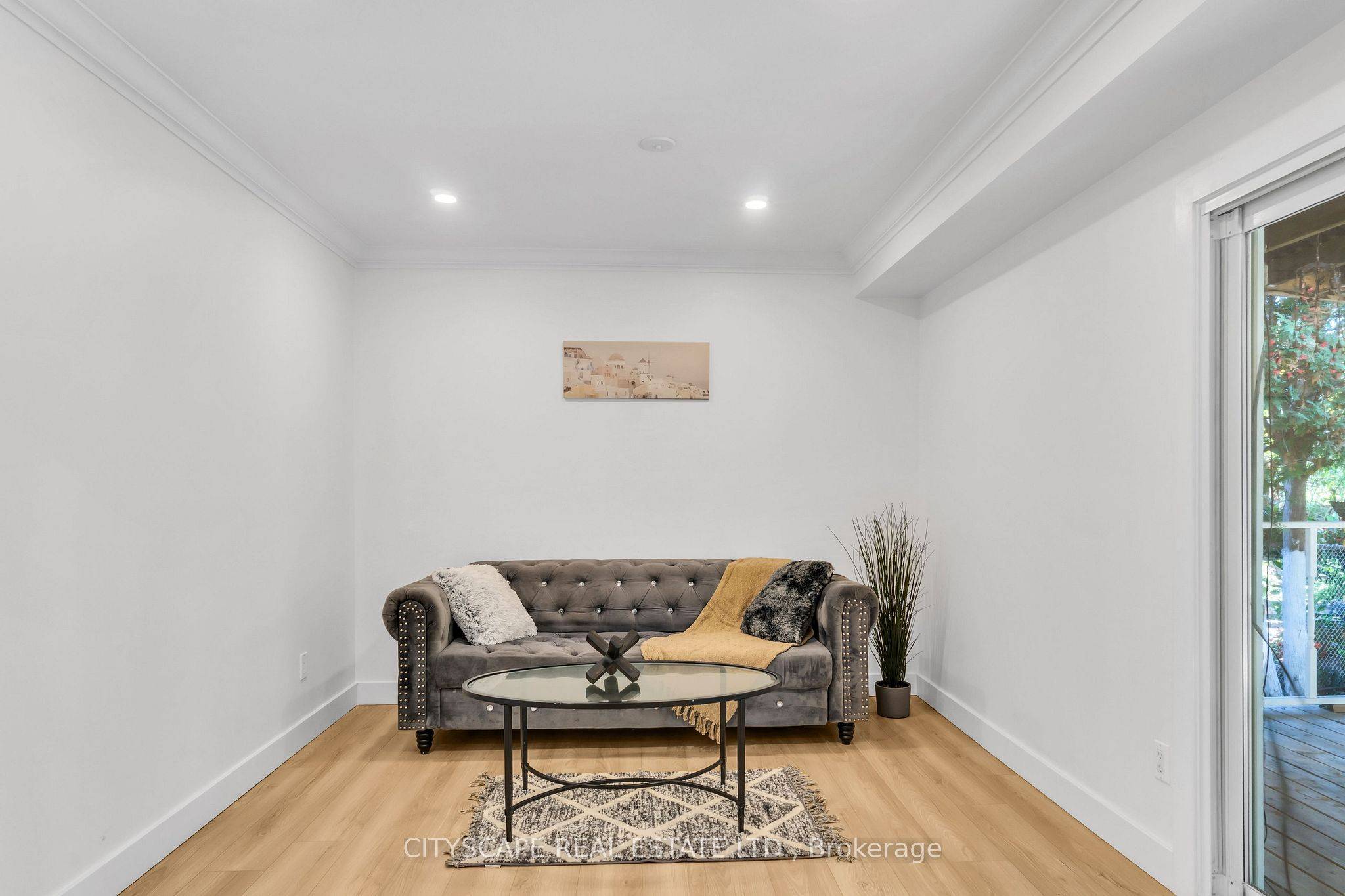 Brampton, ON L6S 1K7,3 Geneva CRES