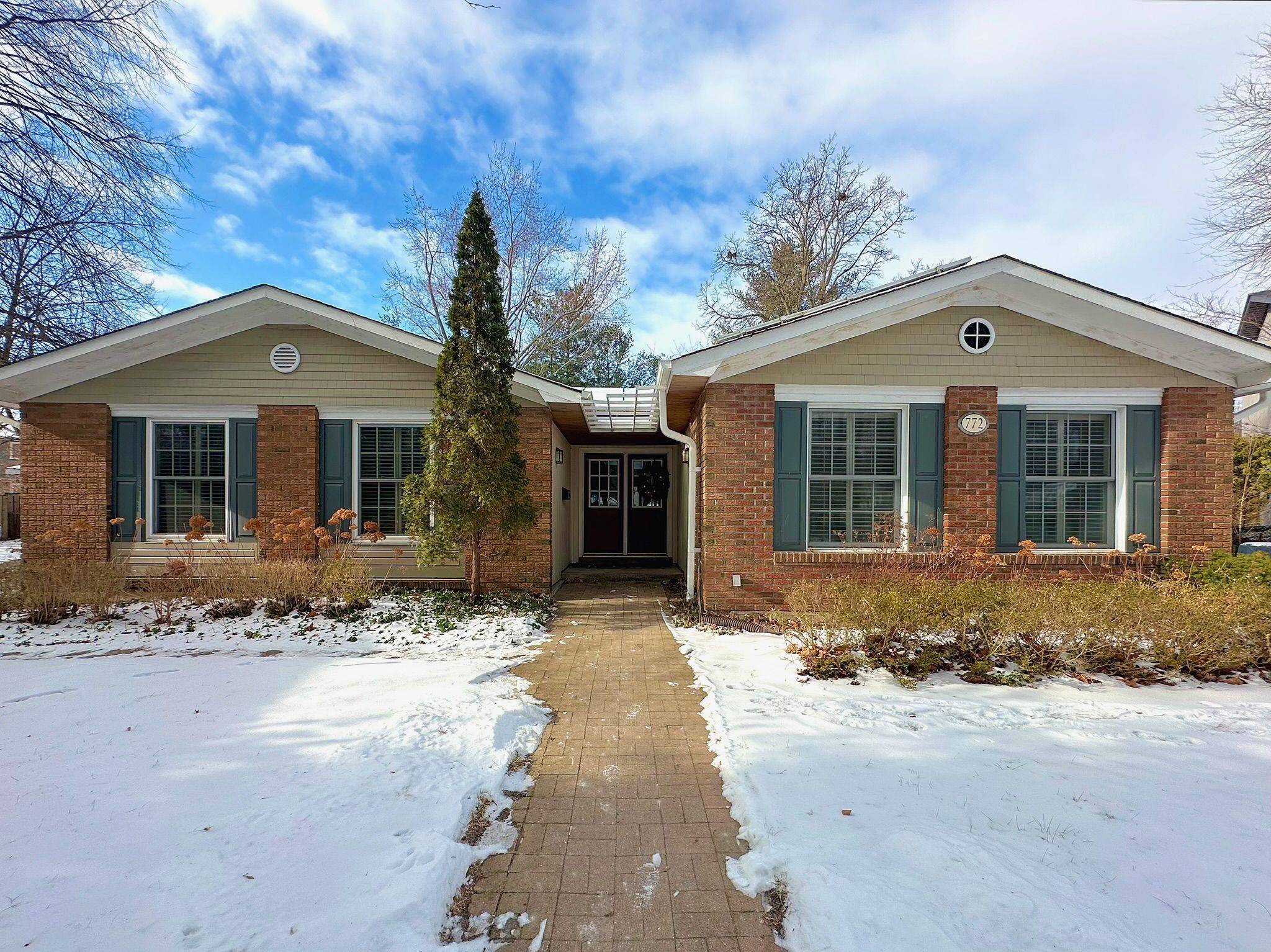 Mississauga, ON L5J 2T5,772 Wylan CT