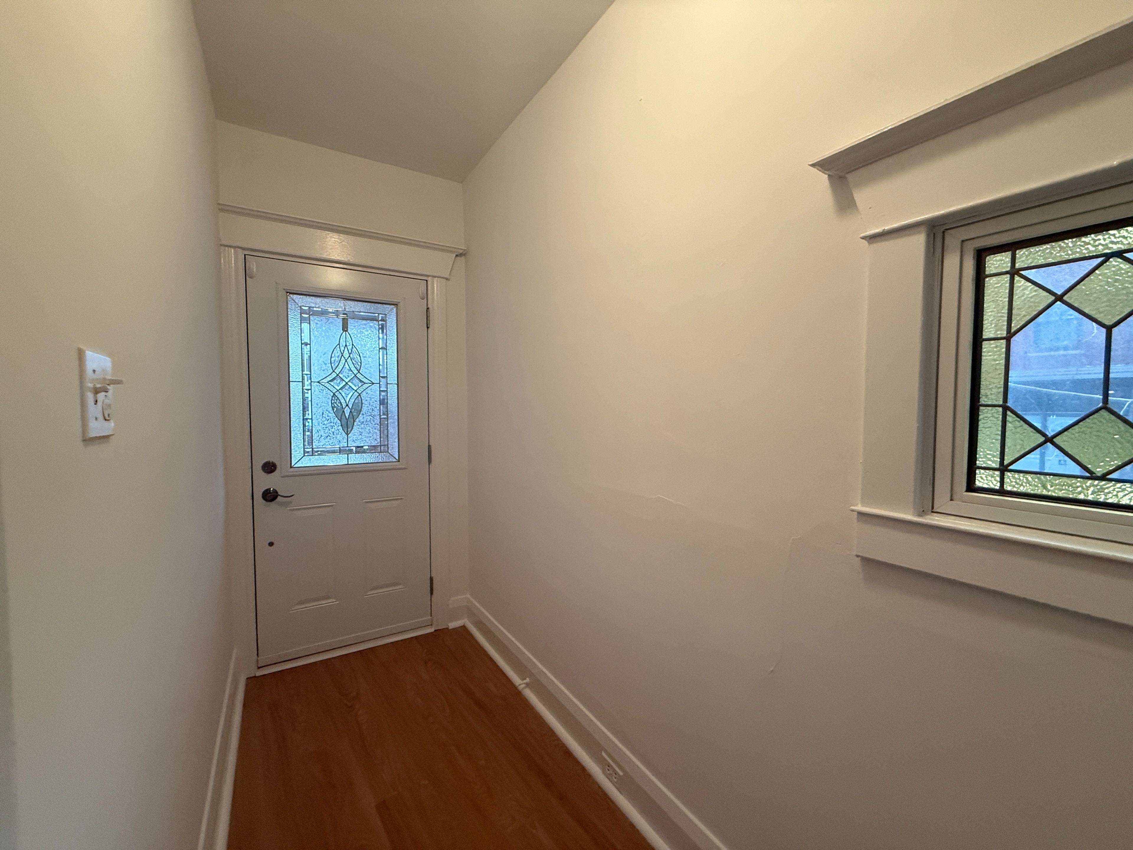 Toronto W01, ON M6R 1G8,54 Galley AVE #Upper