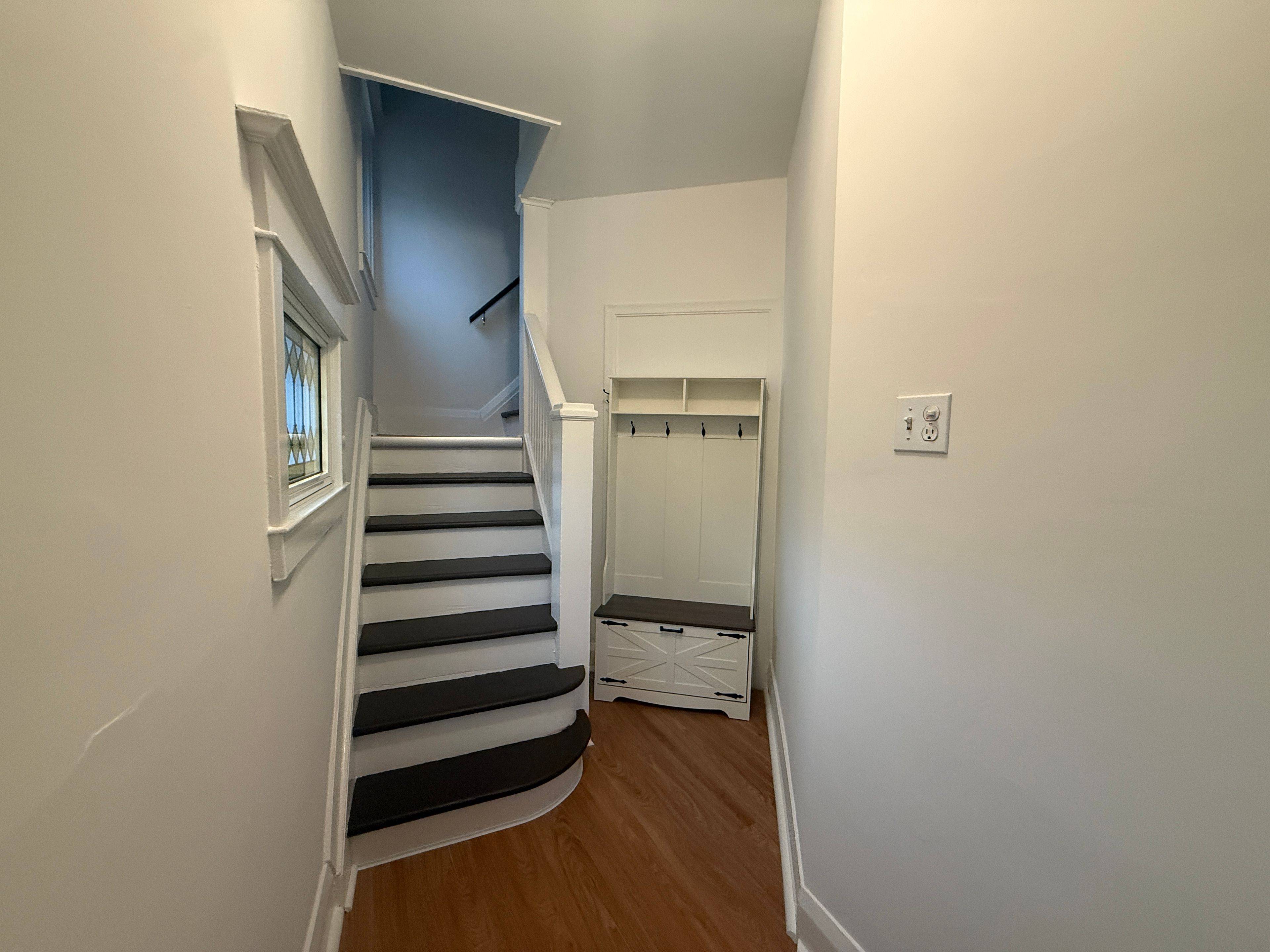 Toronto W01, ON M6R 1G8,54 Galley AVE #Upper