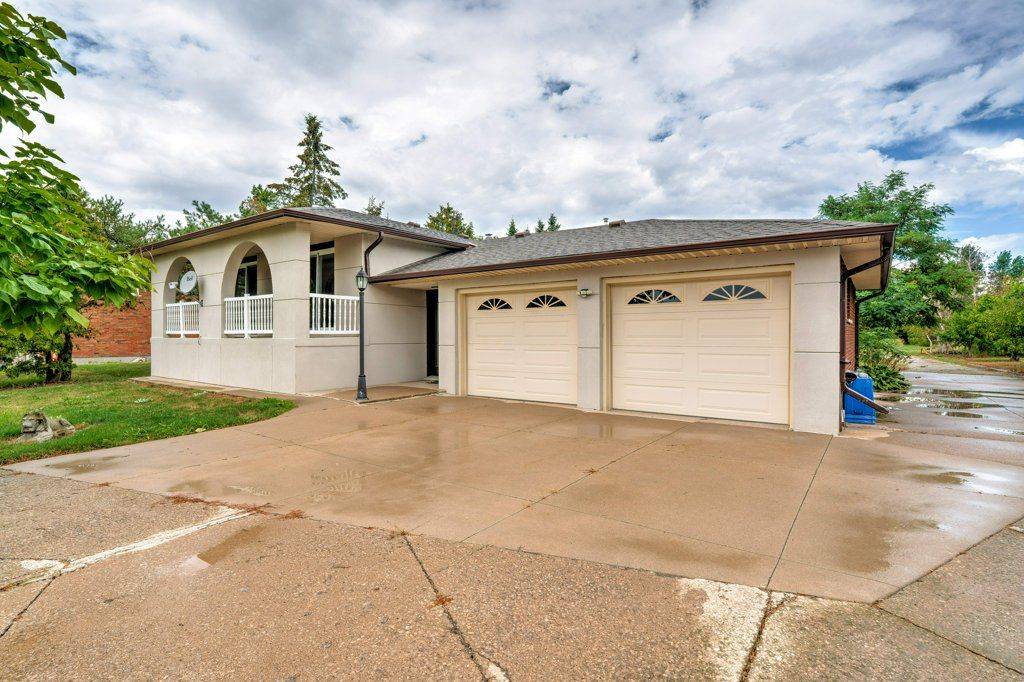 Hamilton, ON L8J 2Z7,595 Green Mountain RD E