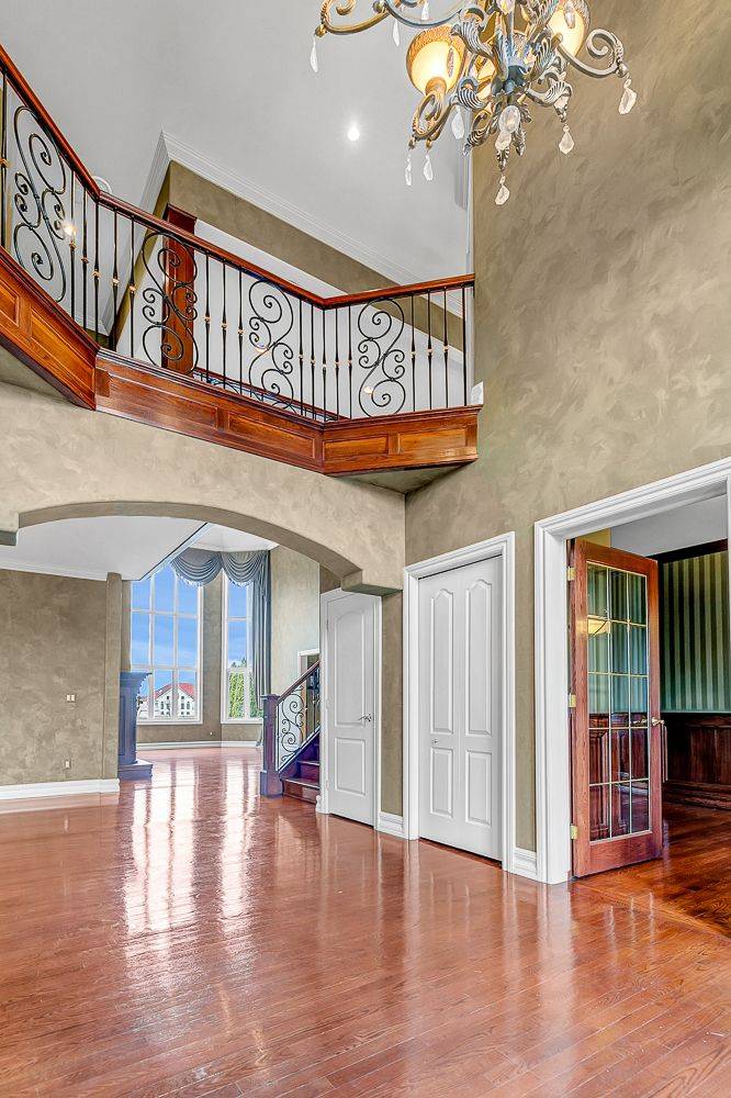 Windsor, ON N9G 2Z4,1585 Stoneybrook CRES