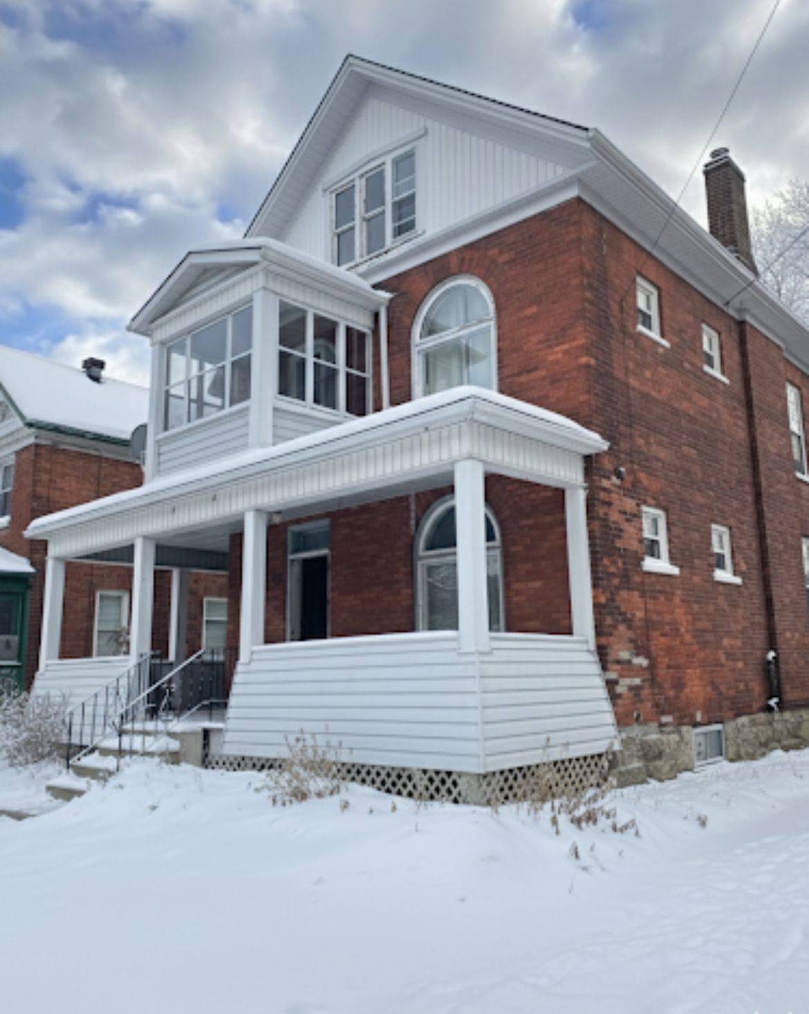 Smiths Falls, ON K7A 2K4,28 McEwen AVE